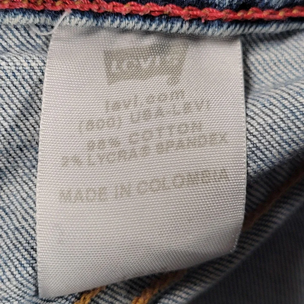 Levis Classic Relaxed Boot Cut 550 Jeans‎ Womens 12M Light Wash Mid Rise Y2K